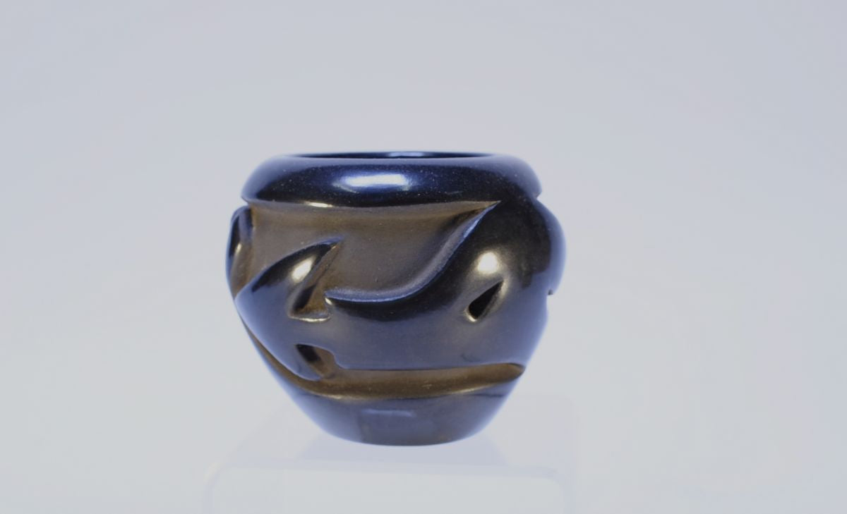 Santa Clara Pueblo Pottery By Anita Suazo