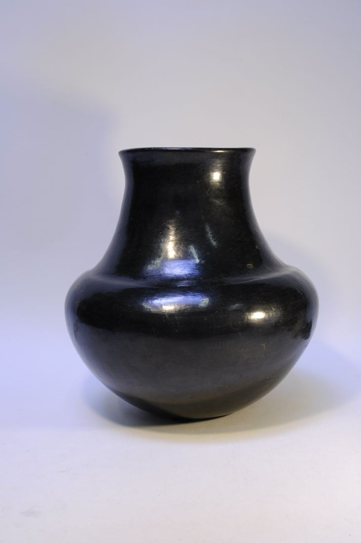 Santa Clara Pueblo Large Blackware Olla