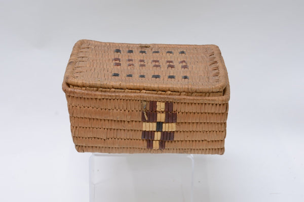 Thompson River Salish rectangular lidded basket