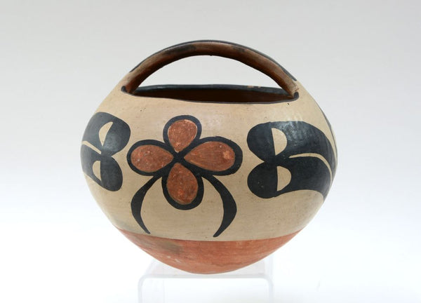 Historic Kewa - Santo Domingo Pottery