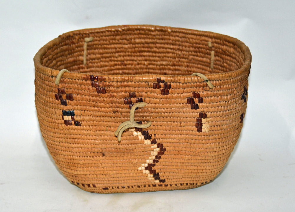 Antique Coast Thompson River Salish Creek Hard Basket w/o lid