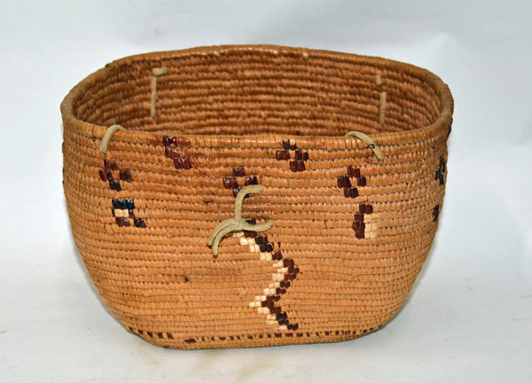 Antique Coast Thompson River Salish Creek Hard Basket w/o lid