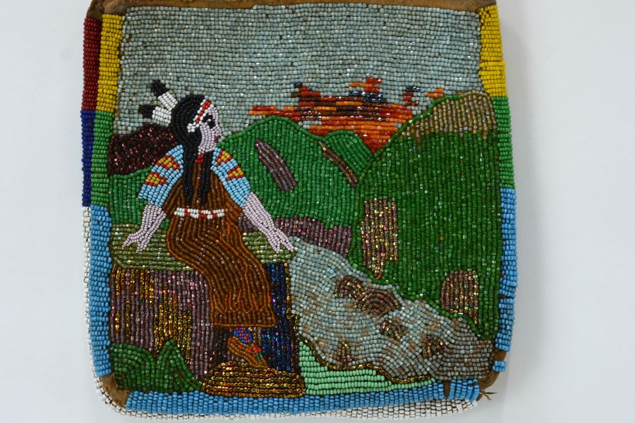 Plateau Yakima Beaded Bag