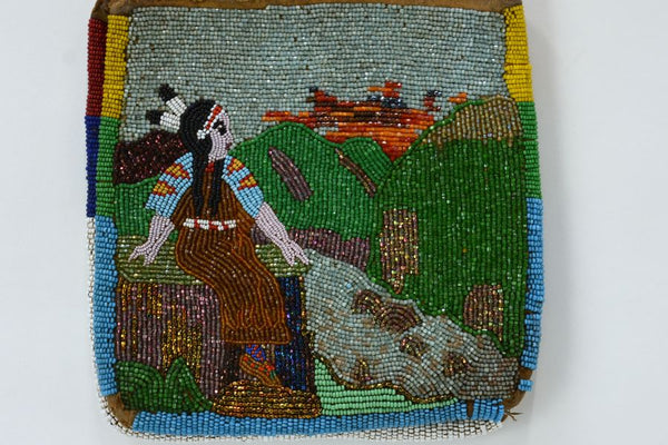 Plateau Yakima Beaded Bag