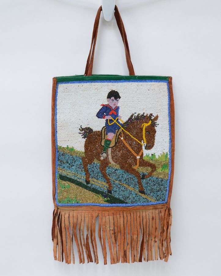 Plateau Yakima Beaded Bag