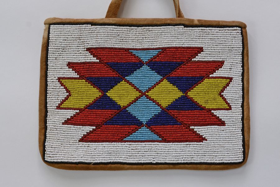 Nez Perce Yakima Beaded Bag