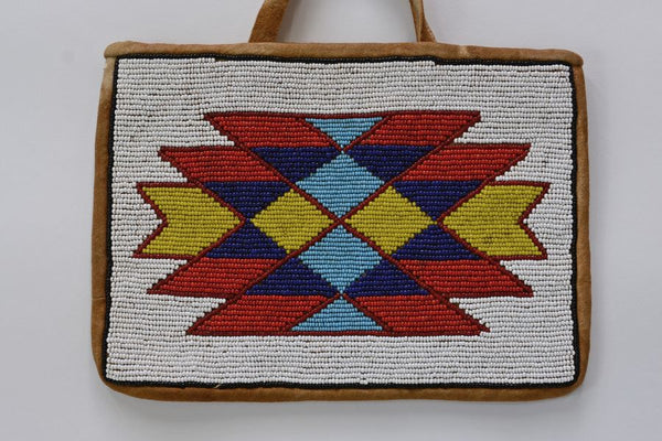 Nez Perce Yakima Beaded Bag