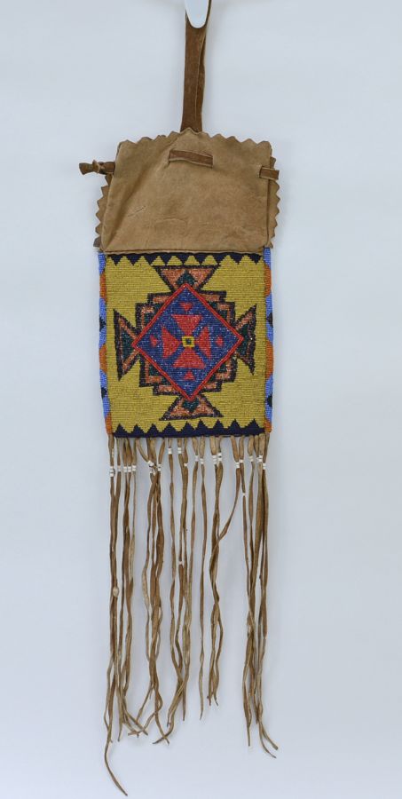 Nez Perce Yakima Beaded Bag