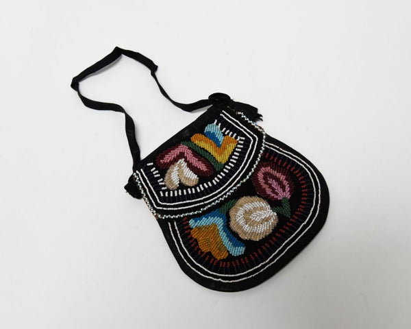 Antique Mohawk Iroquois Beaded Bag
