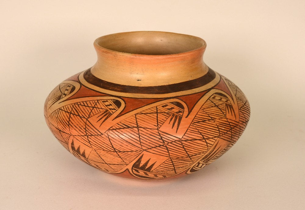 Hopi Pueblo Pottery Jar By Leah Nampeyo