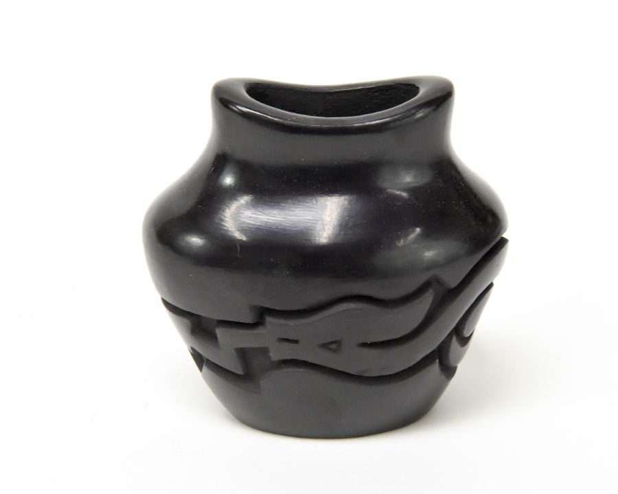 Santa Clara Pueblo Pottery By Clarissa Tafoya