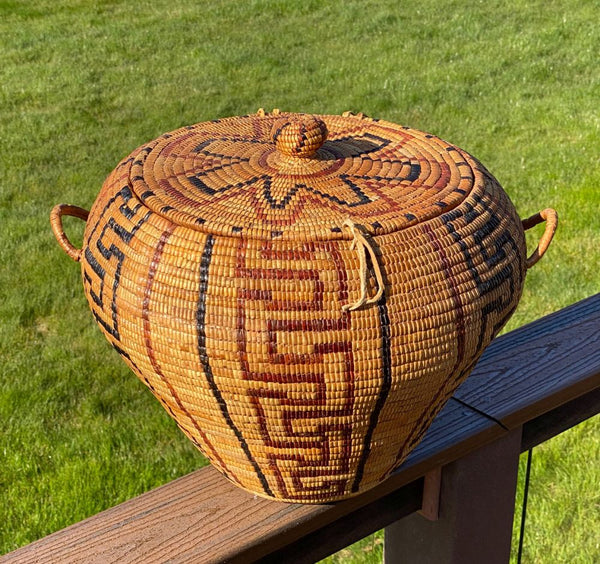 A very fine, large and early Salish Thompson River fully imbricated lidded storage basket with lid