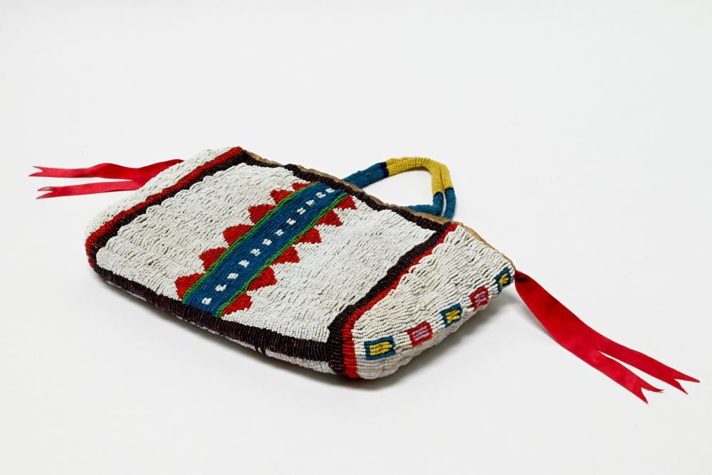 Sioux Fully Beaded Purse