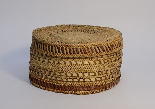 Large Antique Makah Lidded Basket