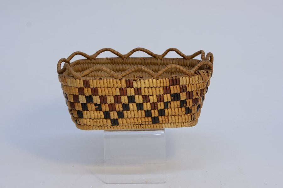 Salish Basket with open rim weave