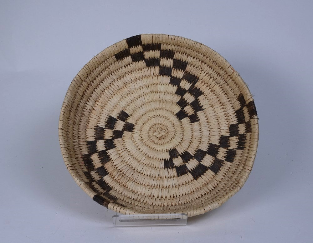 Papago Polychrome Basket tray