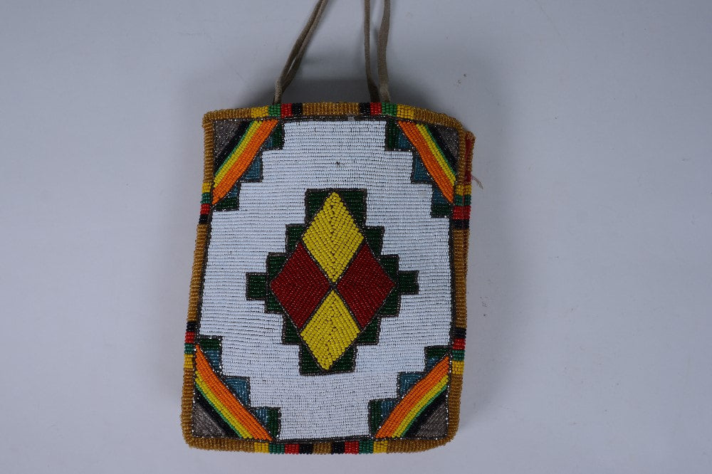 Plateau Nez Perce Double Sided Beaded Bag