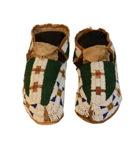 Northern Plains Moccasins