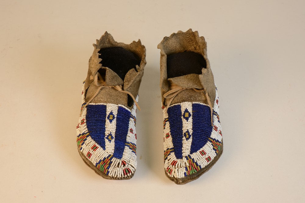 Northern Plains Sioux Moccasins