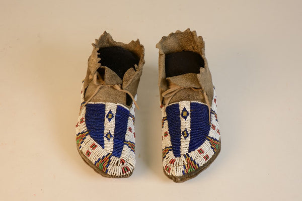 Northern Plains Sioux Moccasins