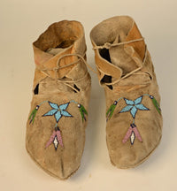 Santee Sioux Moccasins