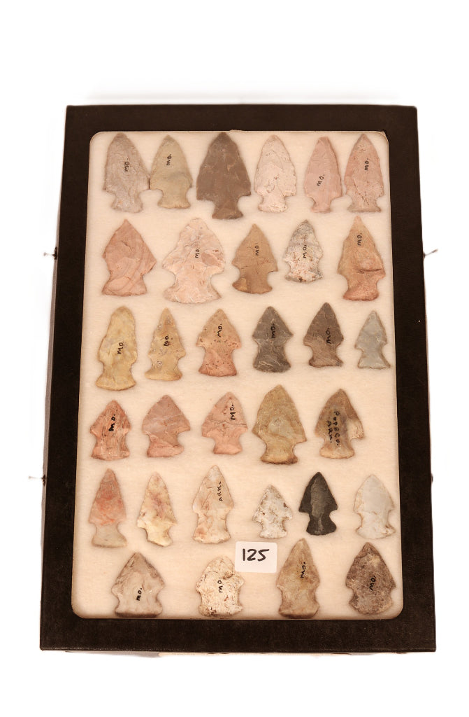 32 Arrowhead Points