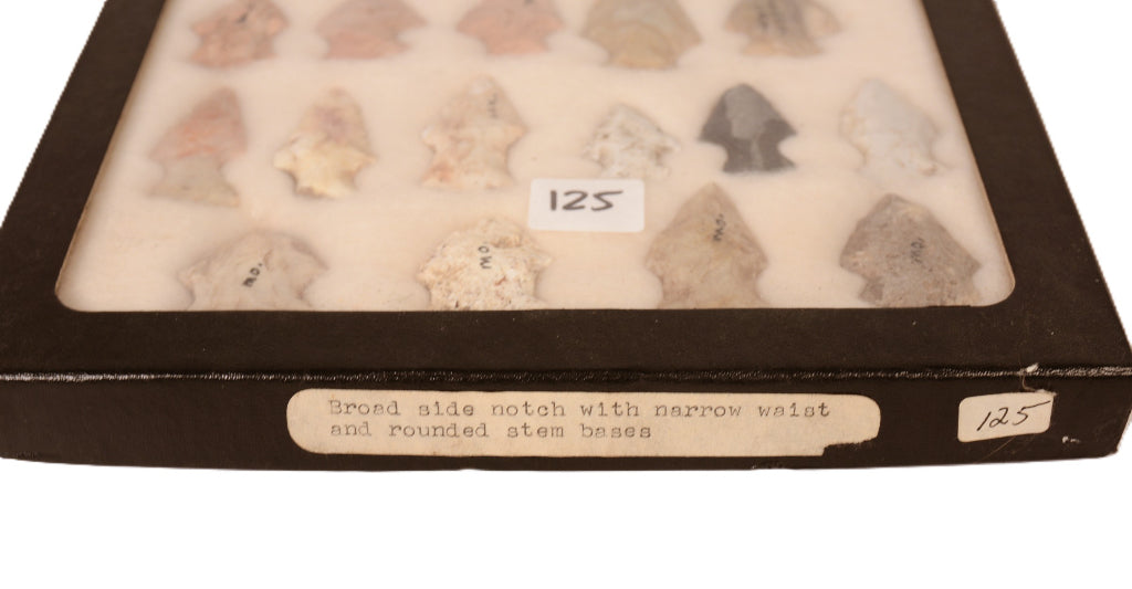32 Arrowhead Points