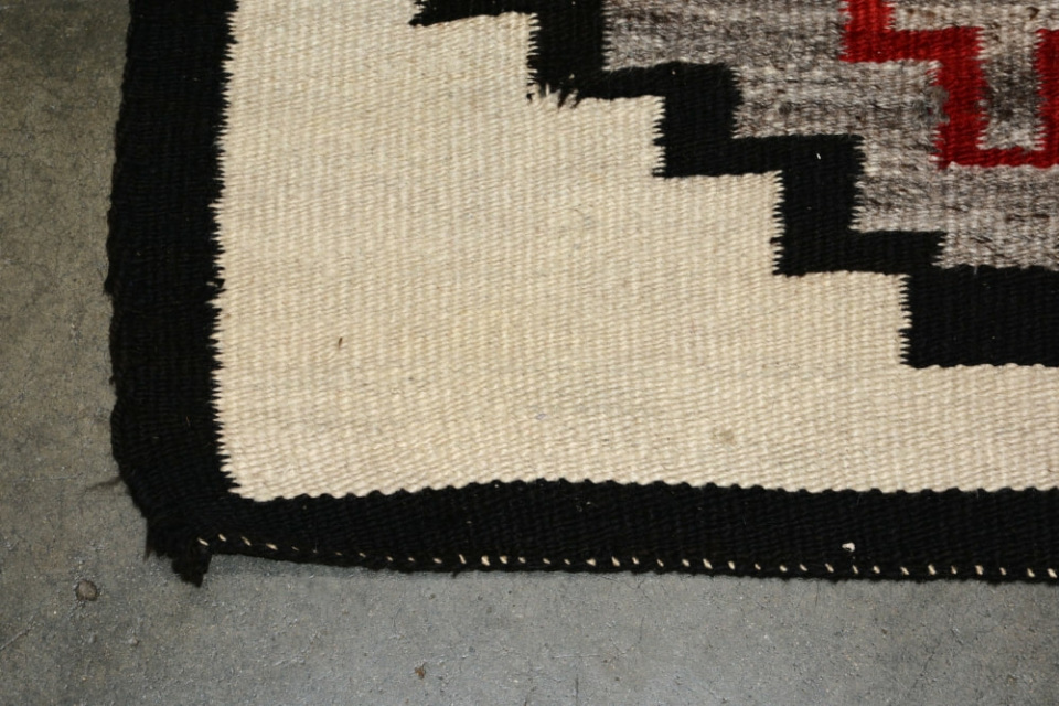 181206-15 Navajo rug; Ganado - ON HOLD